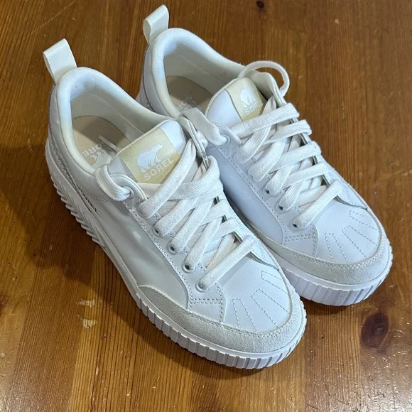 Sorel waterproof Cream and White Low-Top Sneakers - Picture 1 of 10